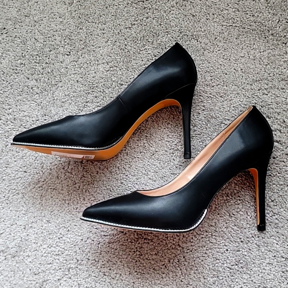 BCBG Generation Black Heels